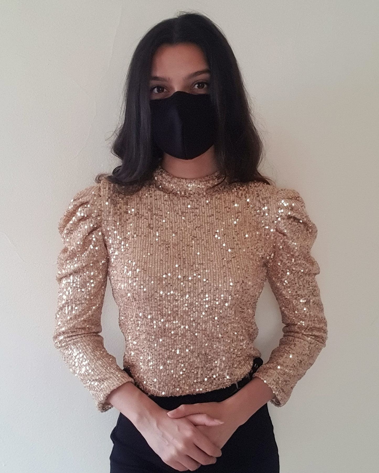 Gold Sequined Puff Shoulder Croptop